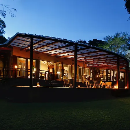 Lake Duluti Lodge-3